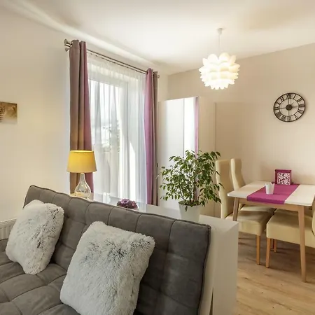 Luxurious, Lovely And Romantic Apartment In Tabor Exterior photo