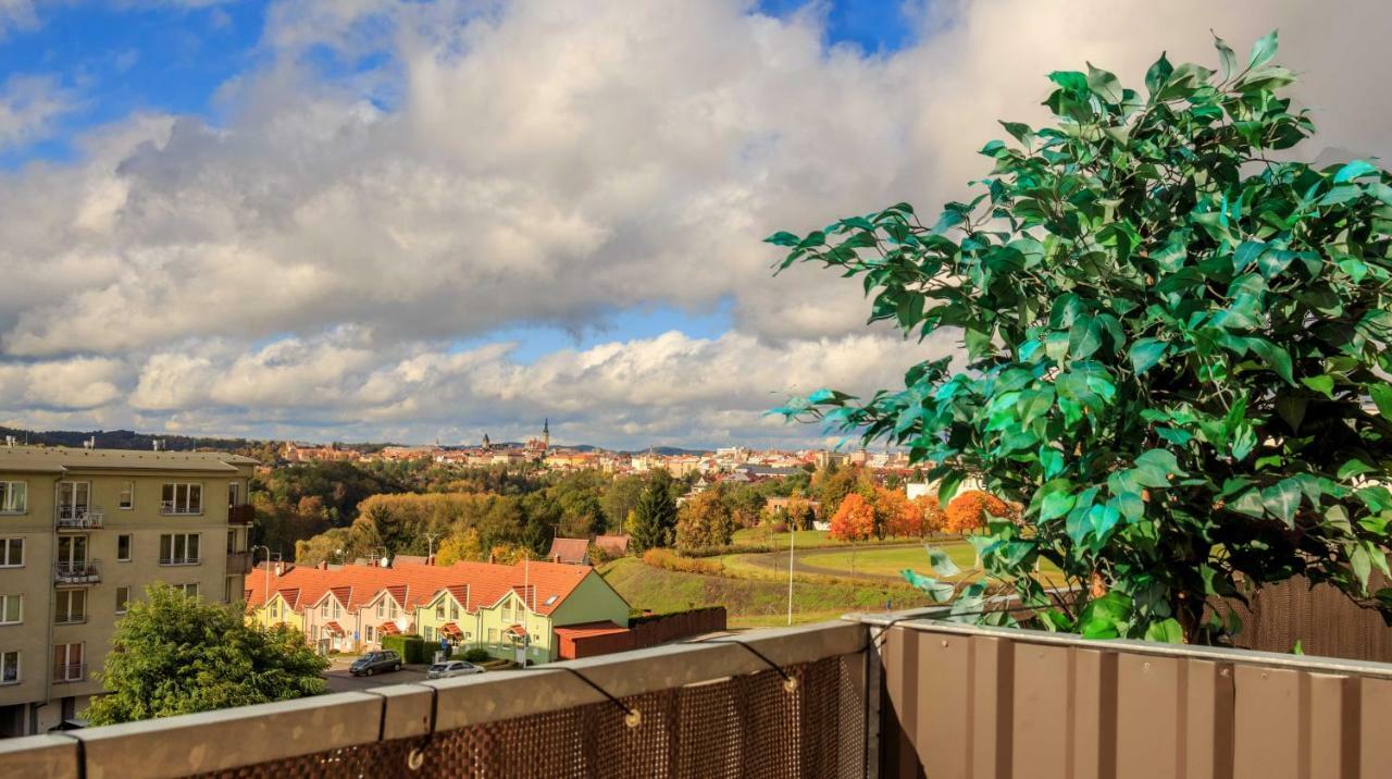 Luxurious, Lovely And Romantic In * Tabor