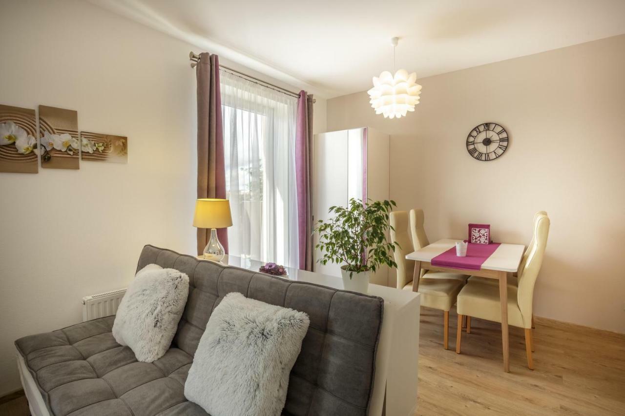 Luxurious, Lovely And Romantic In * Tabor